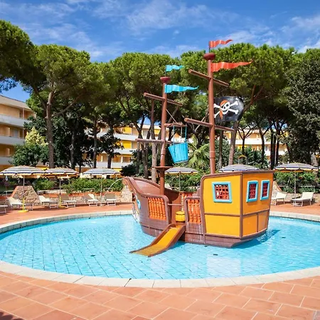 Tirreno Resort 4*