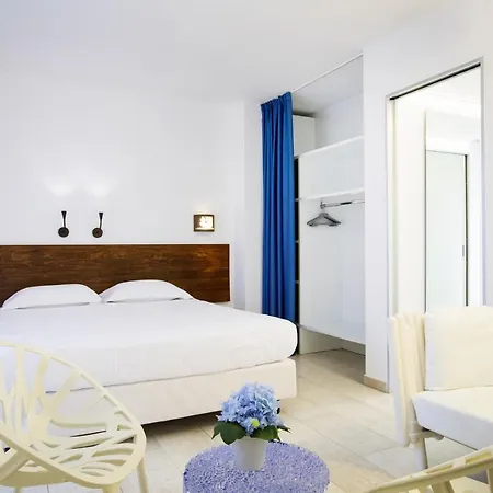 Tirreno 4* Кала-Либеротто
