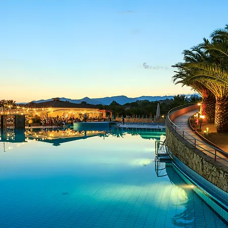 Курортный комплекс Tirreno 4*