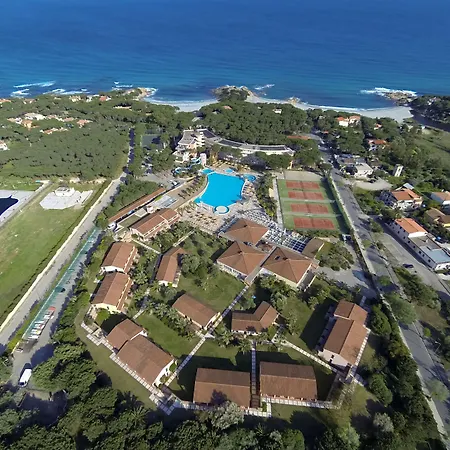 Tirreno Курортный комплекс 4*